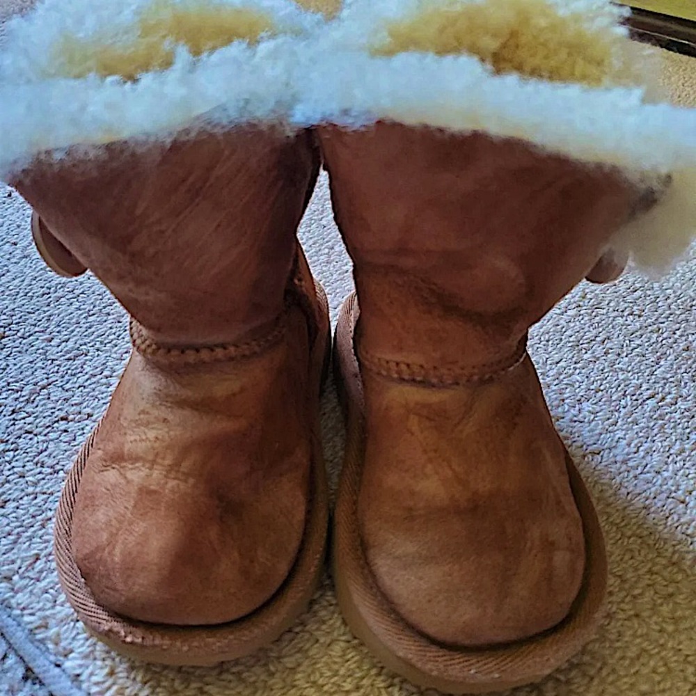 Toddler Bailey Button II UGG Boots